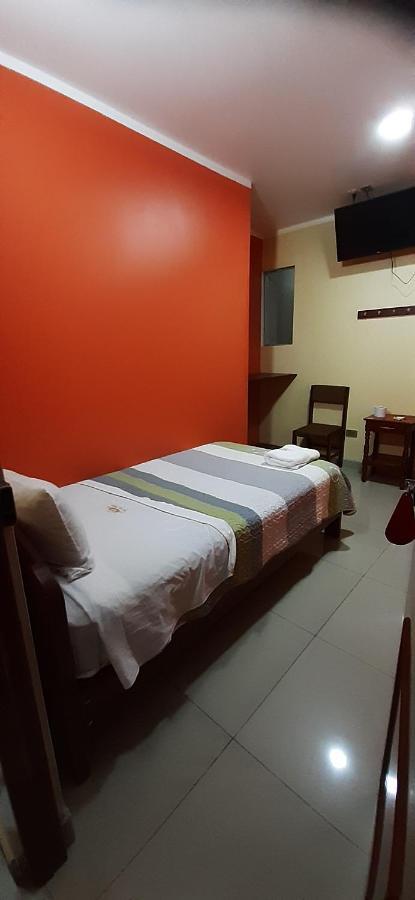 Hostal Capac Ayacucho Ngoại thất bức ảnh