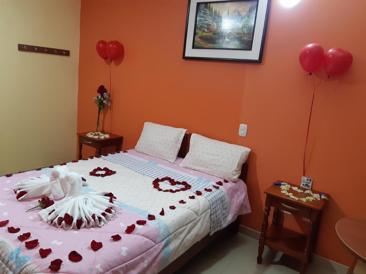 Hostal Capac Ayacucho Ngoại thất bức ảnh