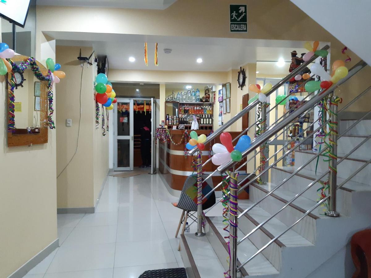 Hostal Capac Ayacucho Ngoại thất bức ảnh