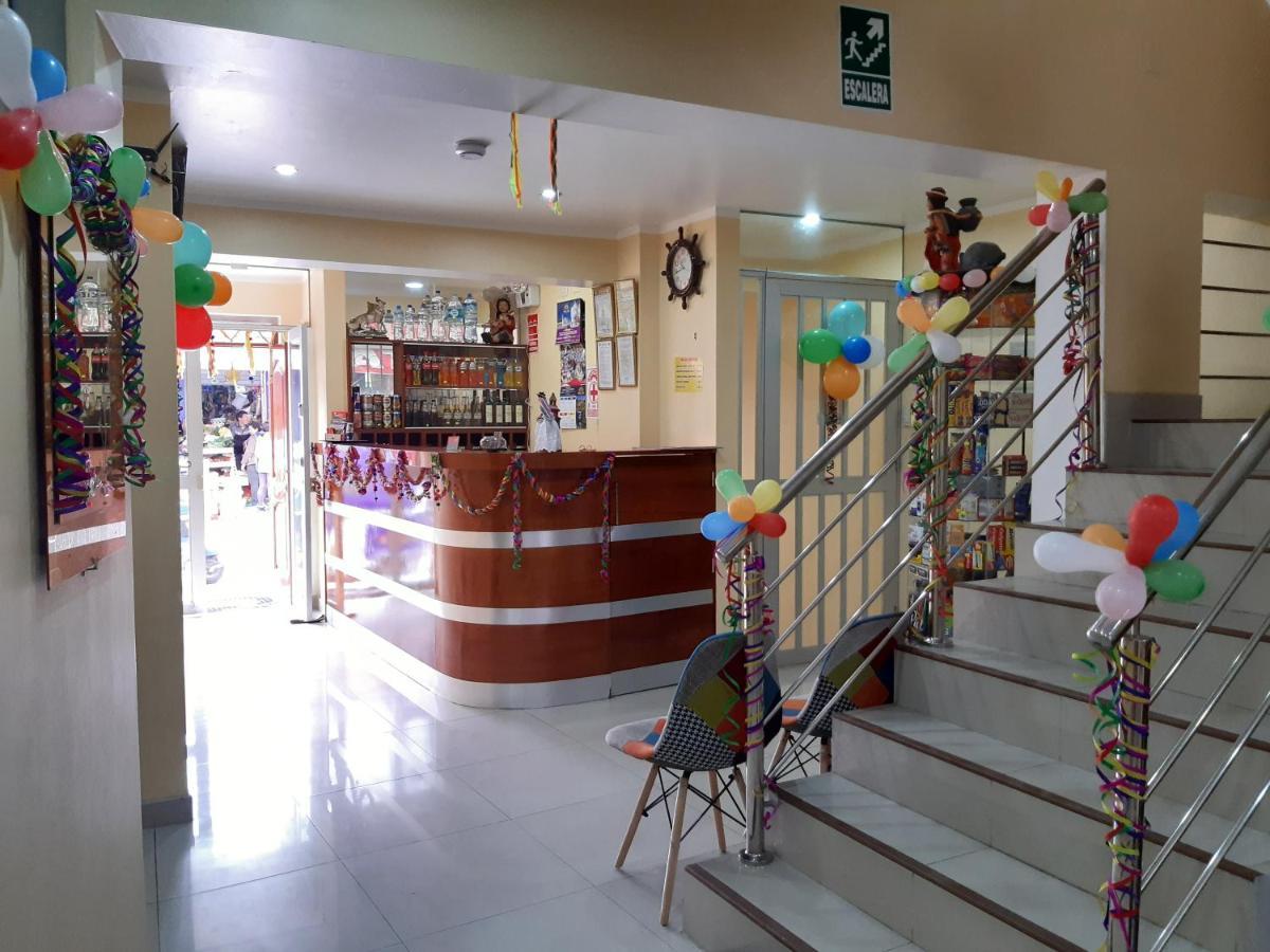 Hostal Capac Ayacucho Ngoại thất bức ảnh